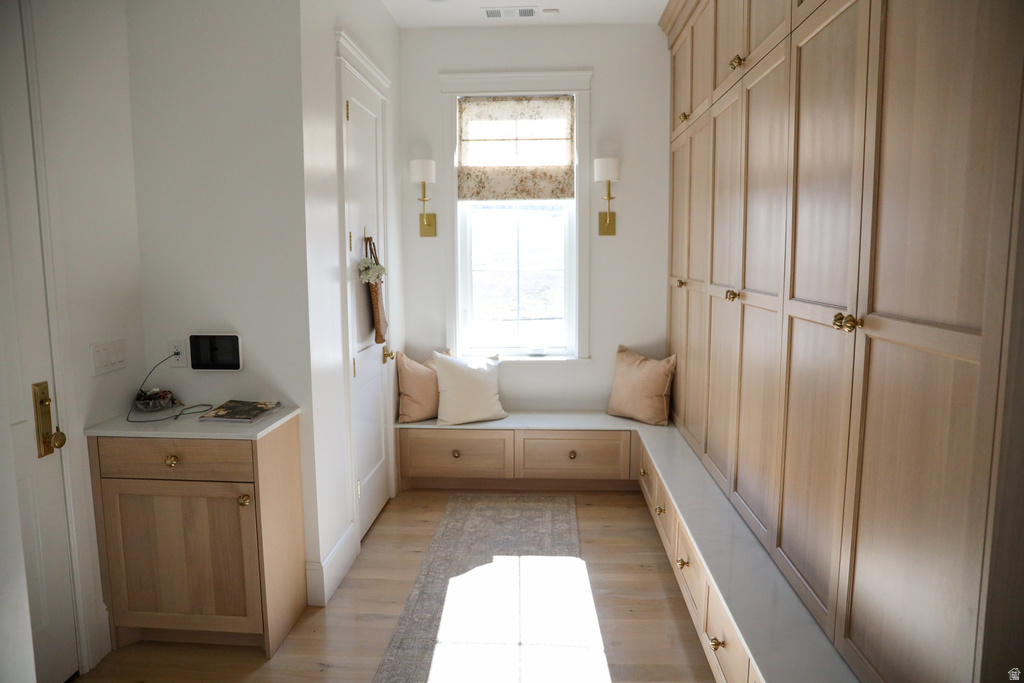 1189 W 6710 S Hyrum, UT 84319