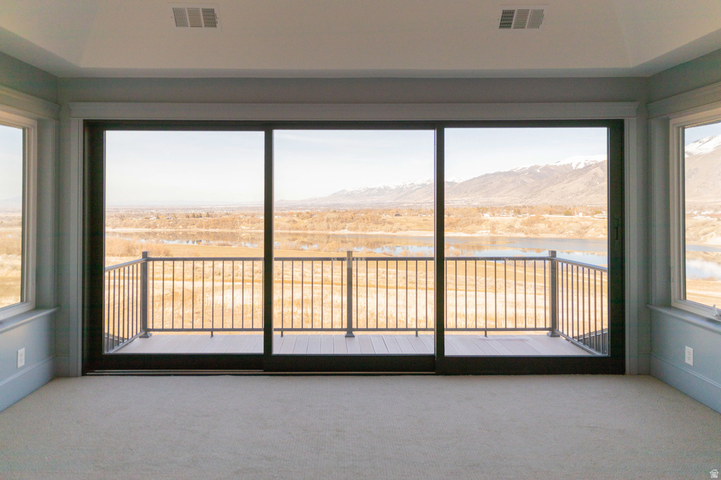 1189 W 6710 S Hyrum, UT 84319