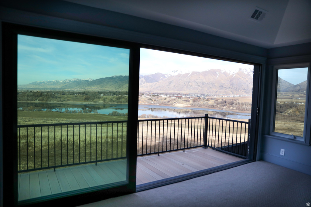 1189 W 6710 S Hyrum, UT 84319