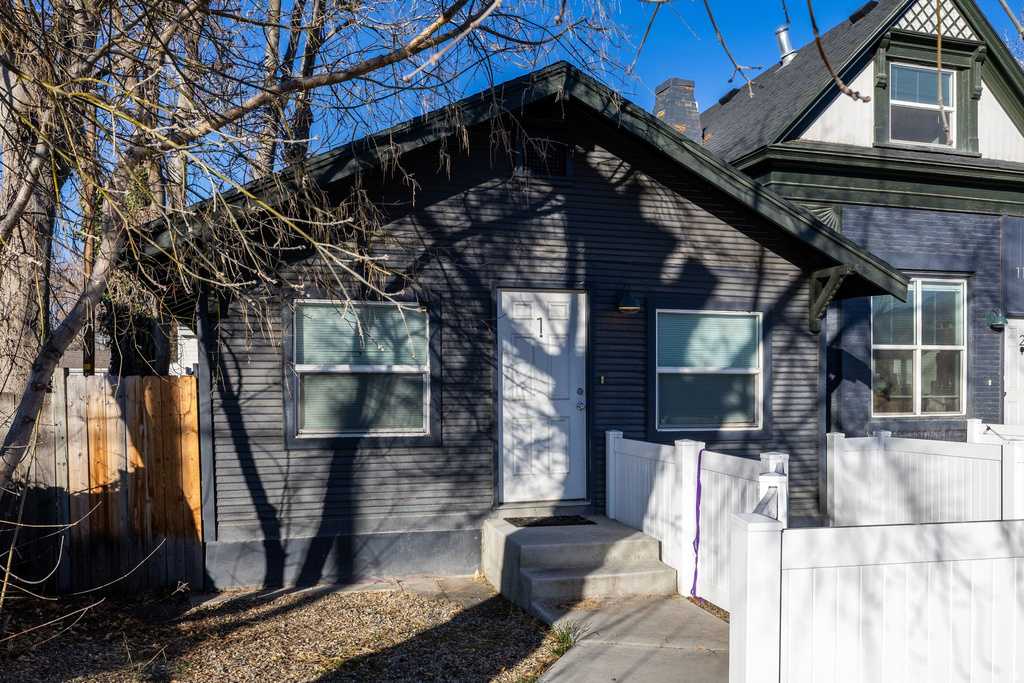 1150 S 400 E Salt Lake City, UT 84111