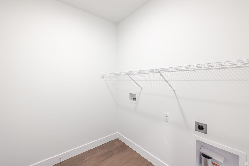 4695 S 690 W photo 4