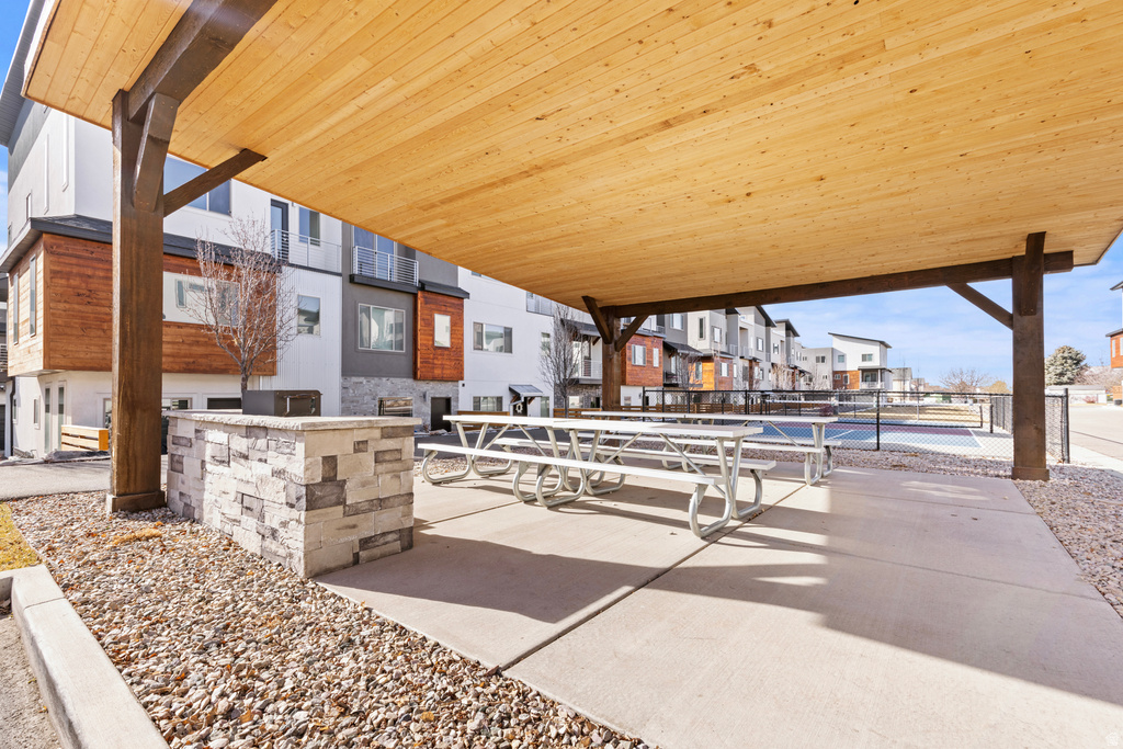 2236 N 525 W Layton, UT 84041