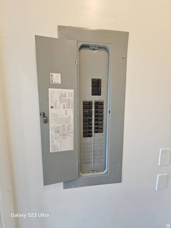 2736 S GRANT AVE Ogden, UT 84401