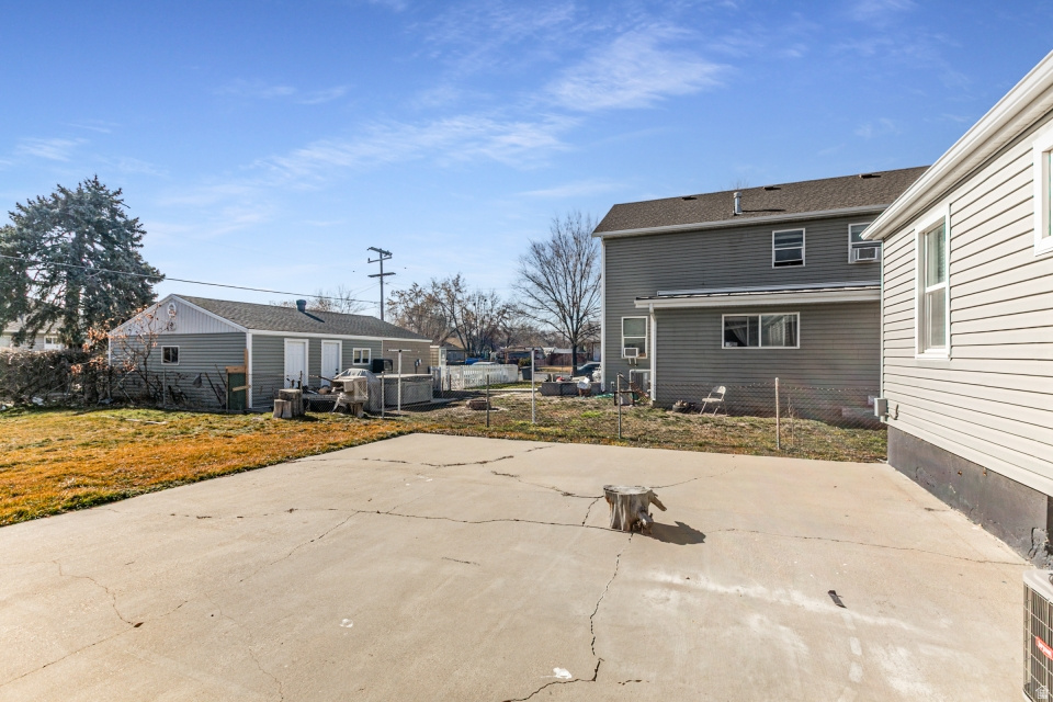 1495 W WASATCH AVE Salt Lake City, UT 84104