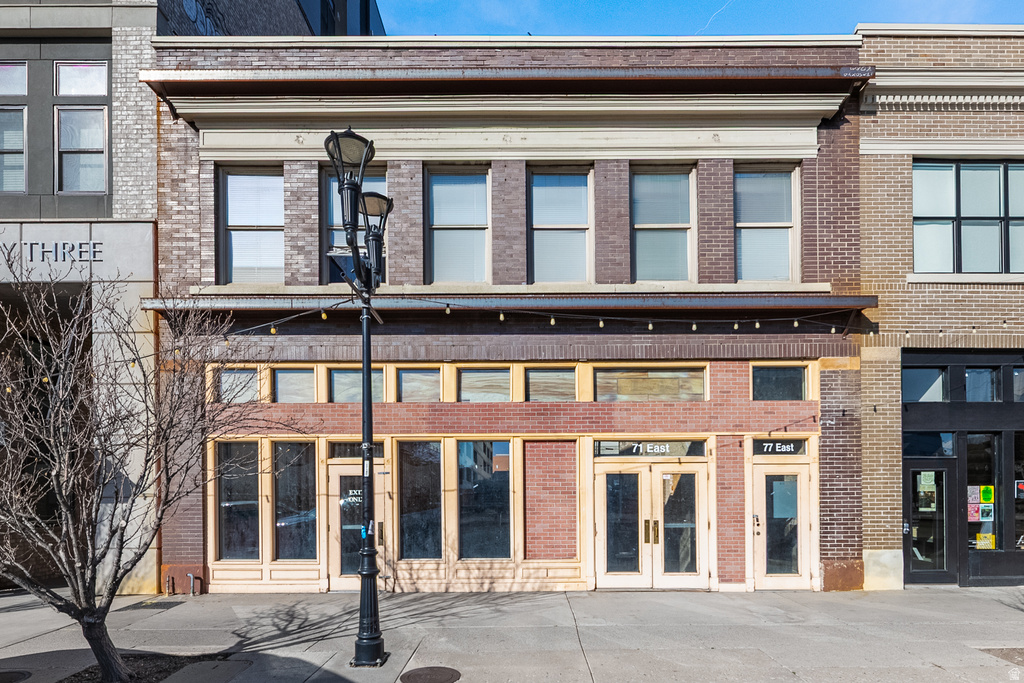 69 E CENTER ST Provo, UT 84606