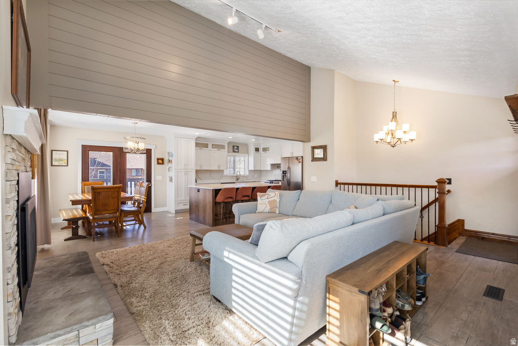 5581 S 100 W Washington Terrace, UT 84405