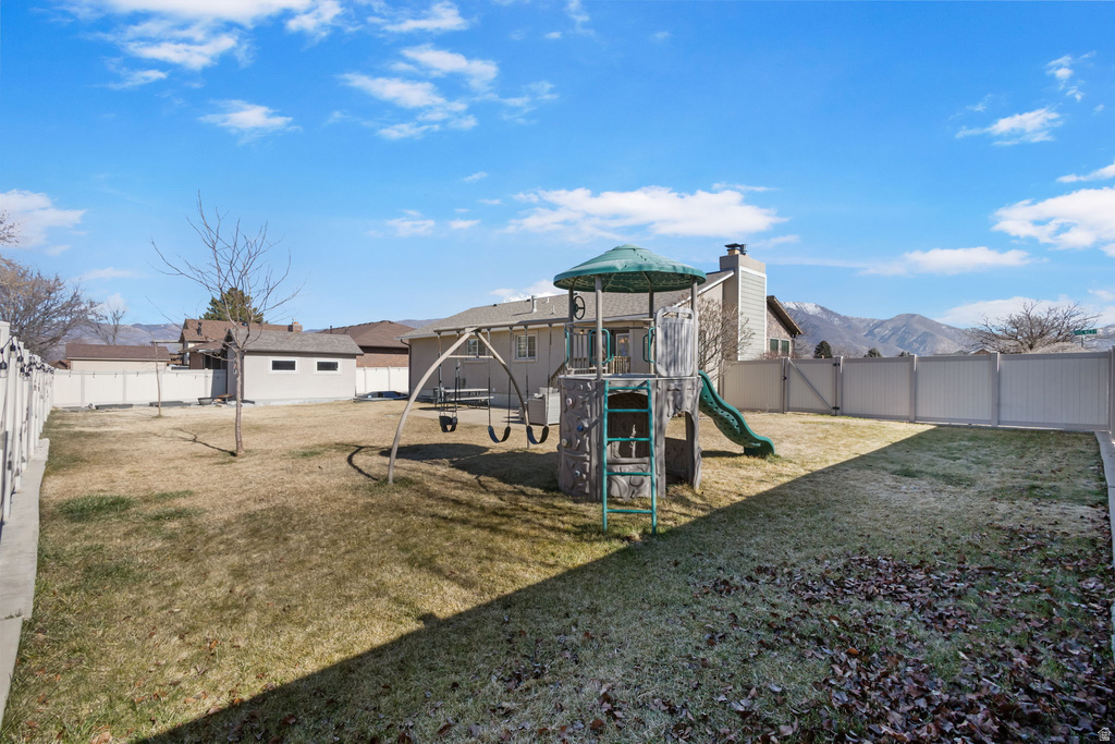 5581 S 100 W Washington Terrace, UT 84405