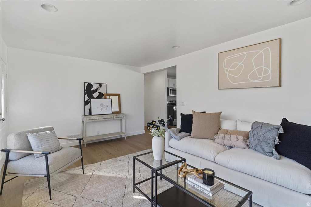 1654 S 100 E Bountiful, UT 84010