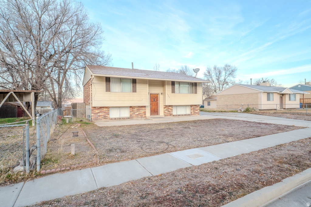 10522 S AMARYLLIS ST Sandy, UT 84094