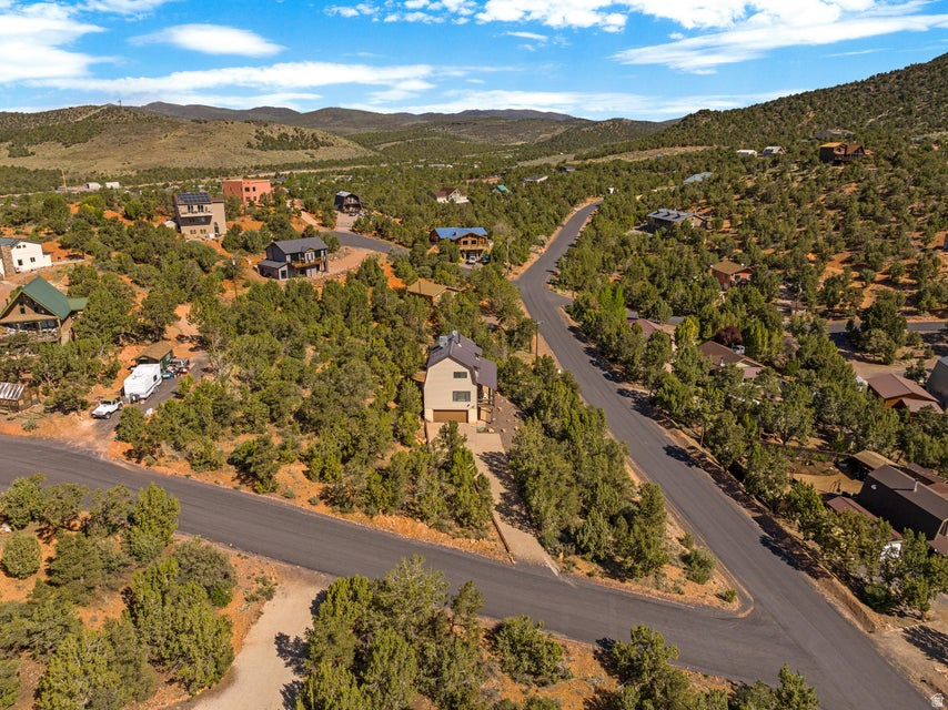 375 HILLCREST CIR Central, UT 84722