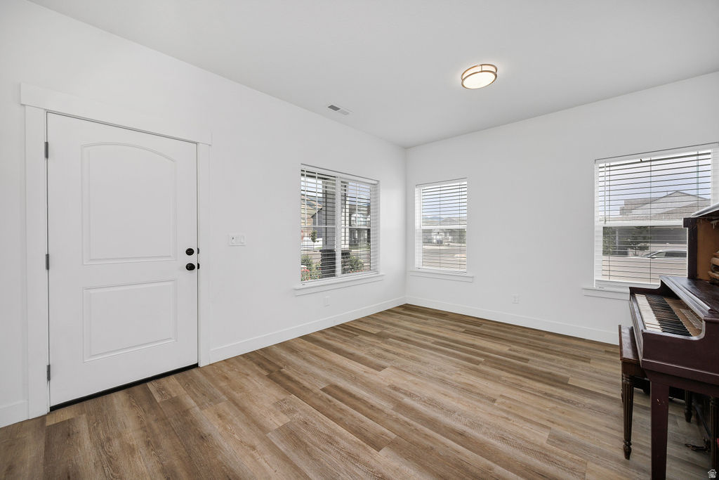 412 S 1170 E Hyrum, UT 84319