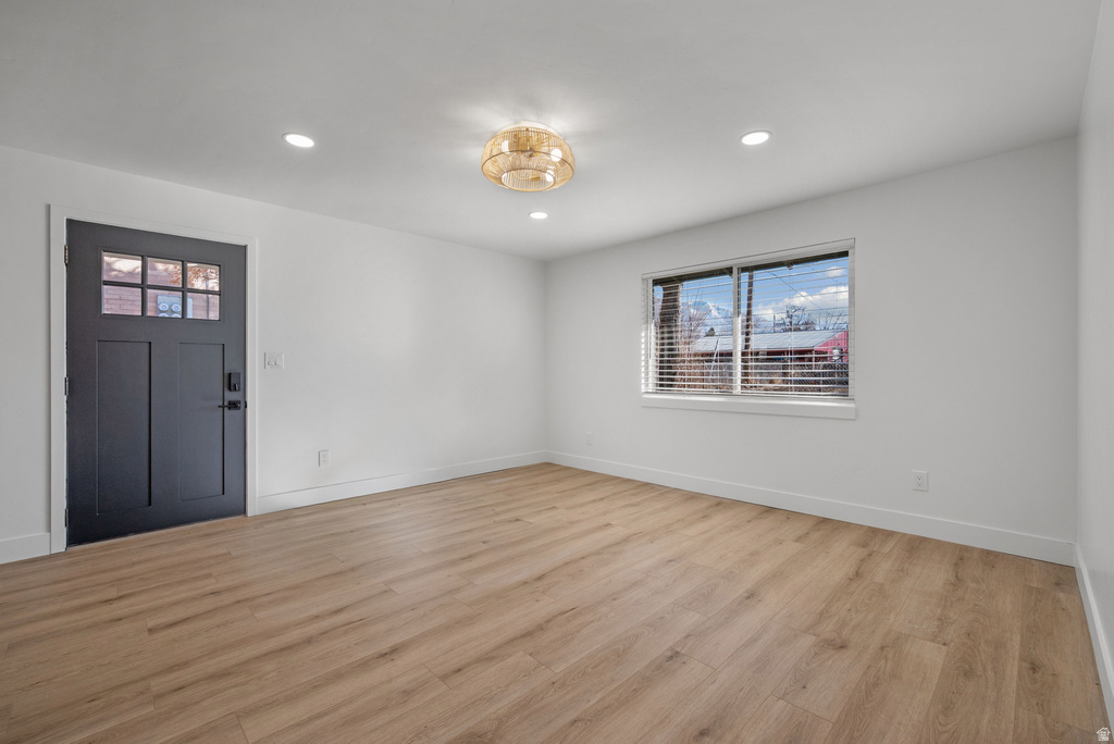 560 E 100 N Springville, UT 84663