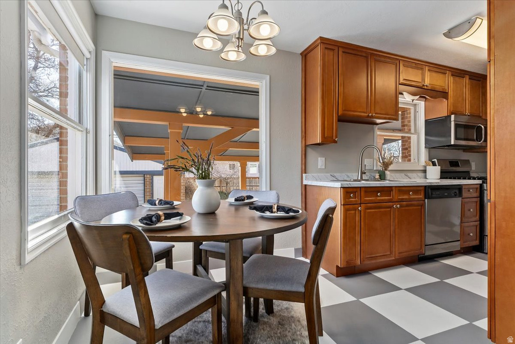 119 W 5878 S Murray, UT 84107