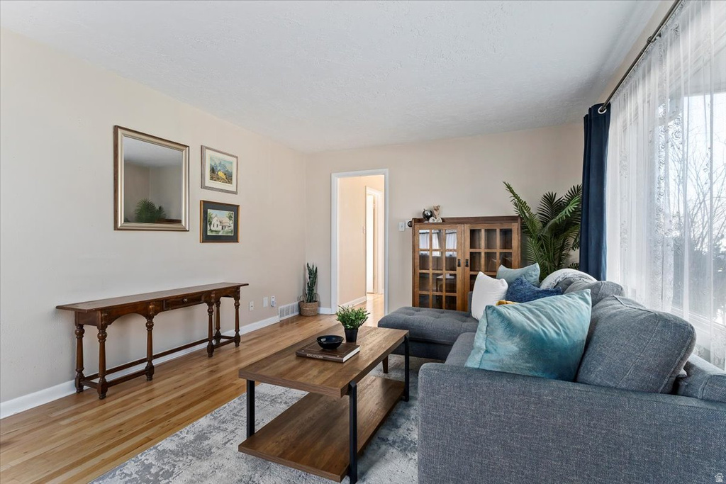 119 W 5878 S Murray, UT 84107