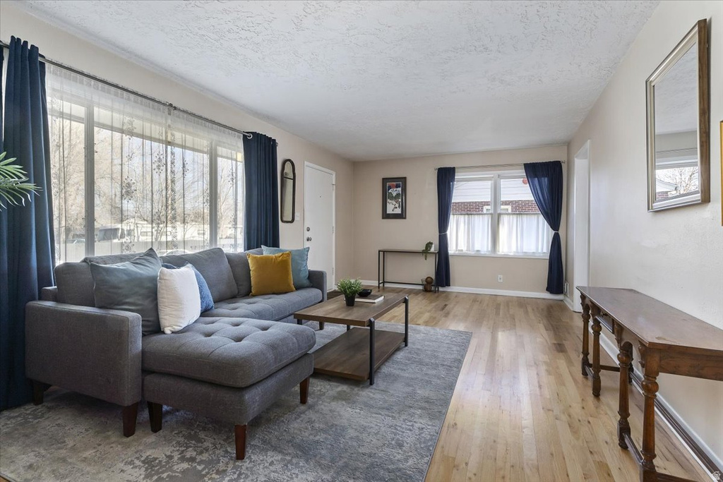 119 W 5878 S Murray, UT 84107