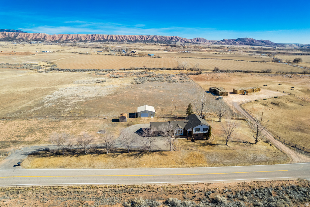 9274 N 8500 E Tridell, UT 84076