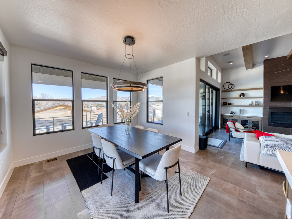 2736 W RIVER PARK WAY Lehi, UT 84043