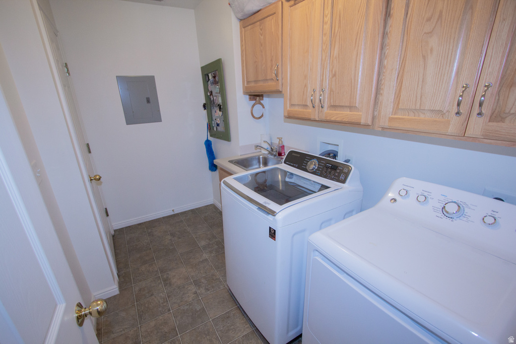 289 N MOUNTAIN VIEW LN Providence, UT 84332