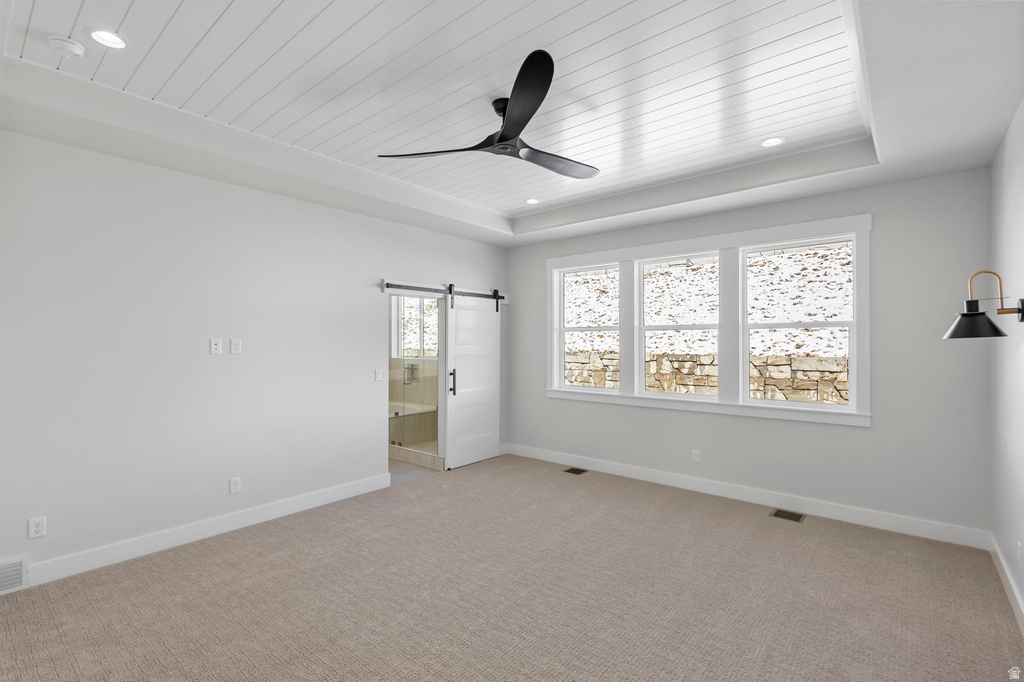 656 E MOUNTAIN RD North Ogden, UT 84414