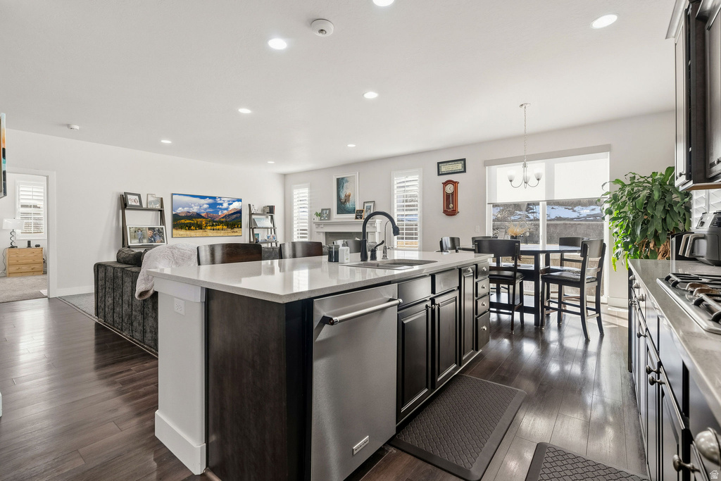 3001 S LORI LN Saratoga Springs, UT 84045