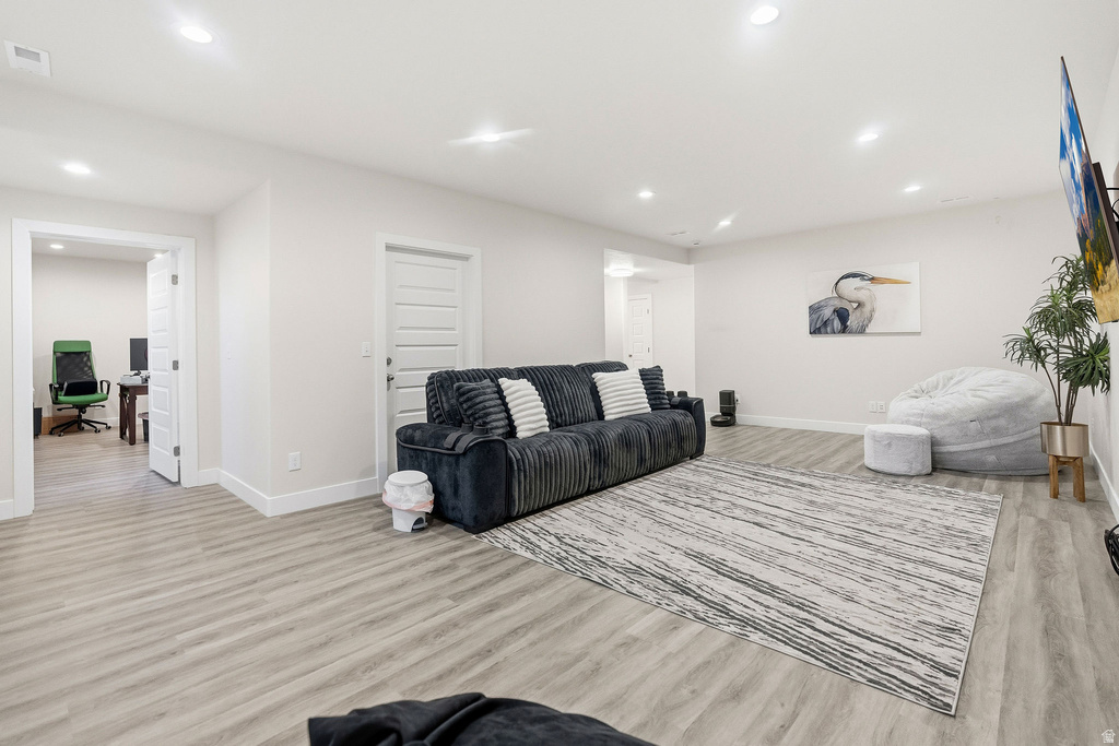 3001 S LORI LN Saratoga Springs, UT 84045