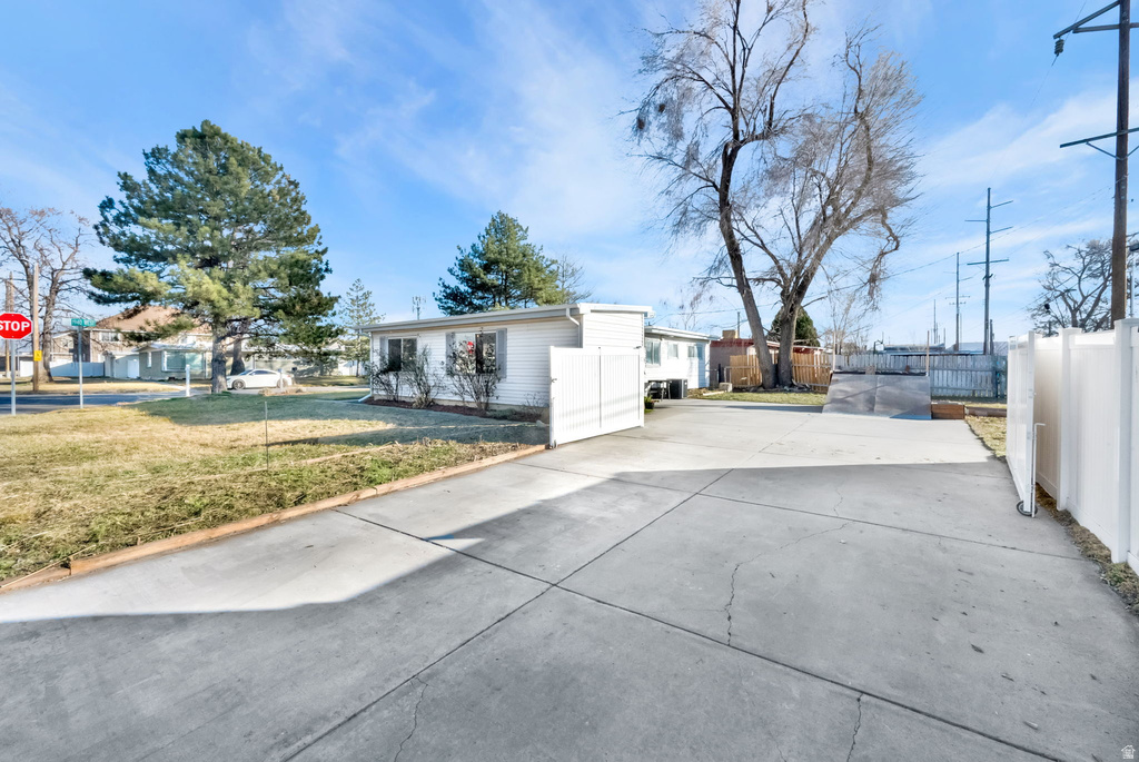 3410 S 1940 W West Valley City, UT 84119