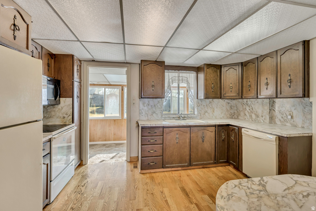 220 E PIONEER AVE Sandy, UT 84070