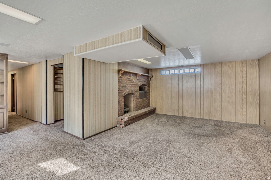 220 E PIONEER AVE Sandy, UT 84070