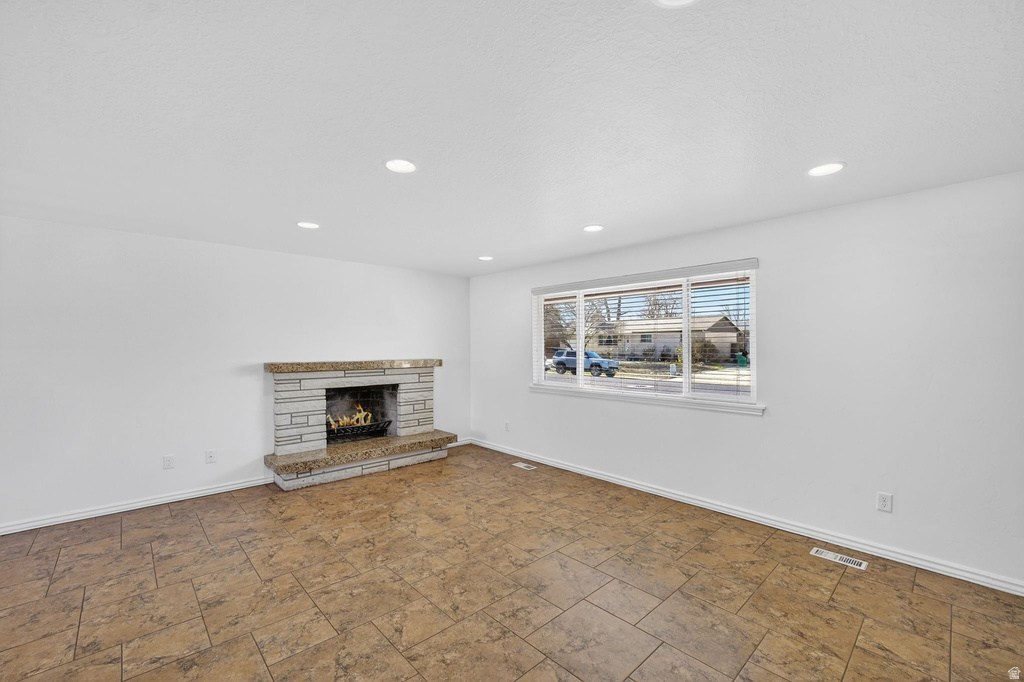 7265 S 1975 W West Jordan, UT 84084