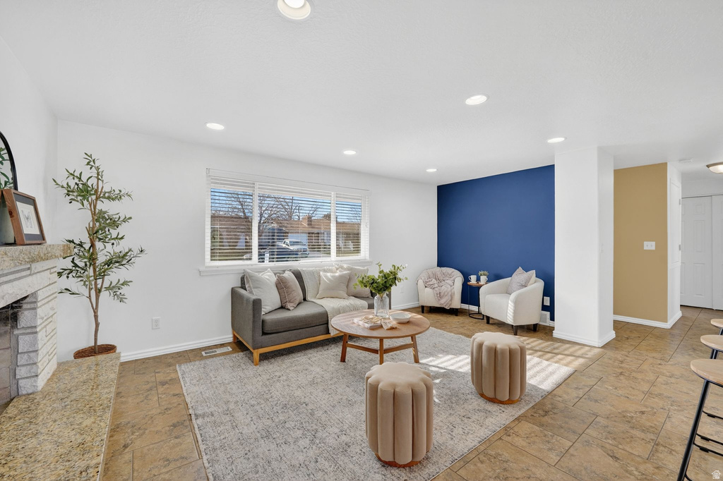 7265 S 1975 W West Jordan, UT 84084