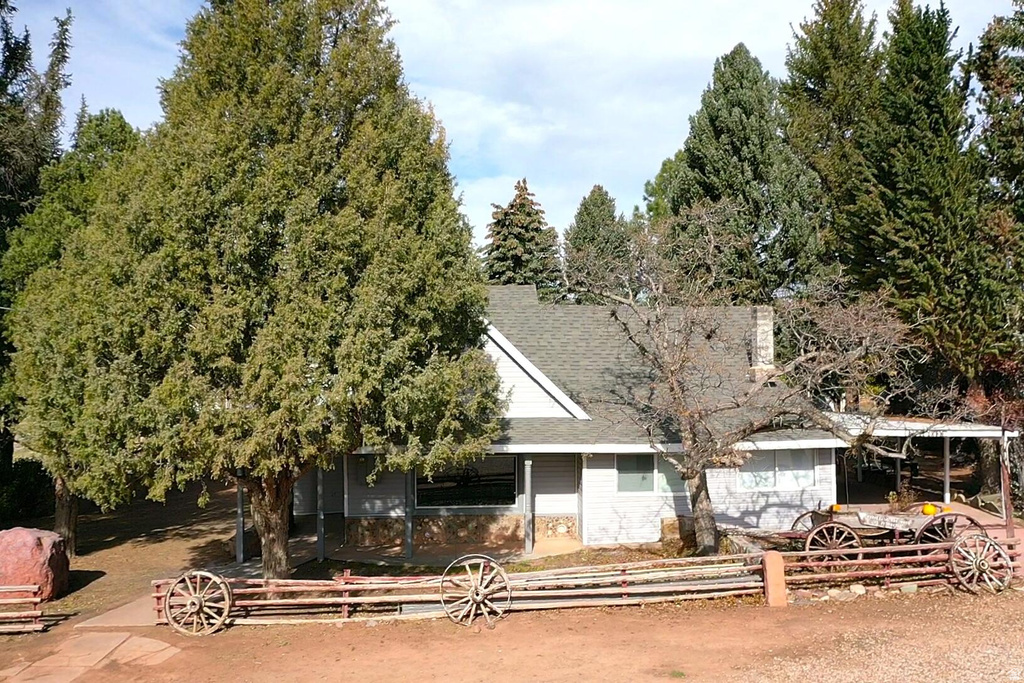 219 E 100 N Paragonah, UT 84760