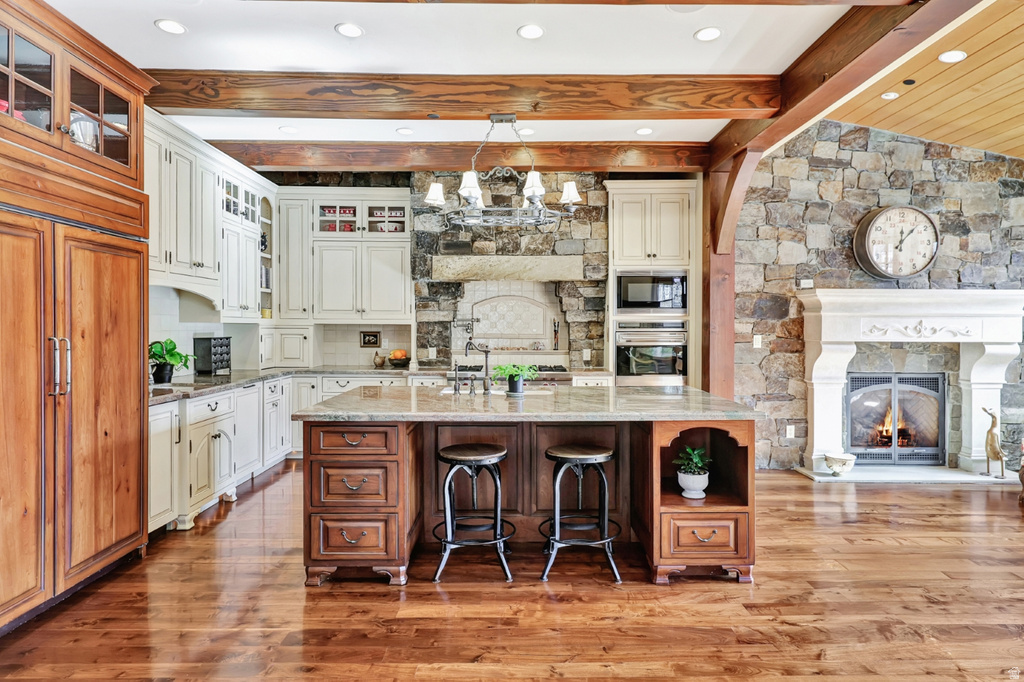 8807 N TIMPHAVEN RD Sundance, UT 84604