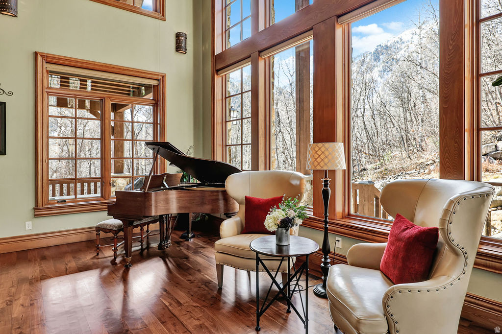 8807 N TIMPHAVEN RD Sundance, UT 84604