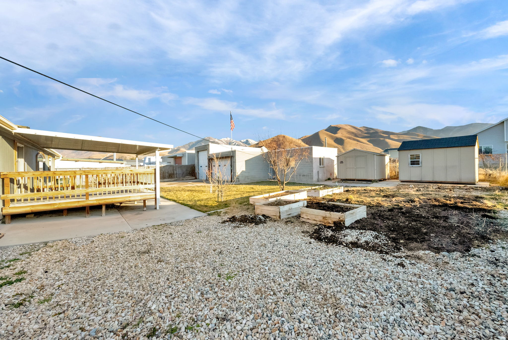 745 VAN DYKE WAY Tooele, UT 84074