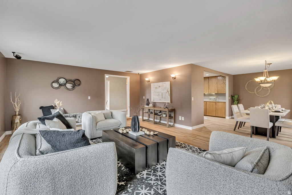 3071 E 7335 S Cottonwood Heights, UT 84121