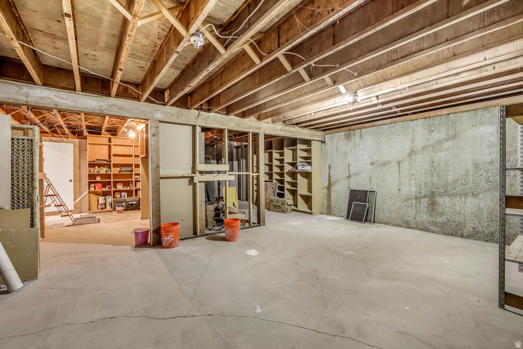 3071 E 7335 S Cottonwood Heights, UT 84121