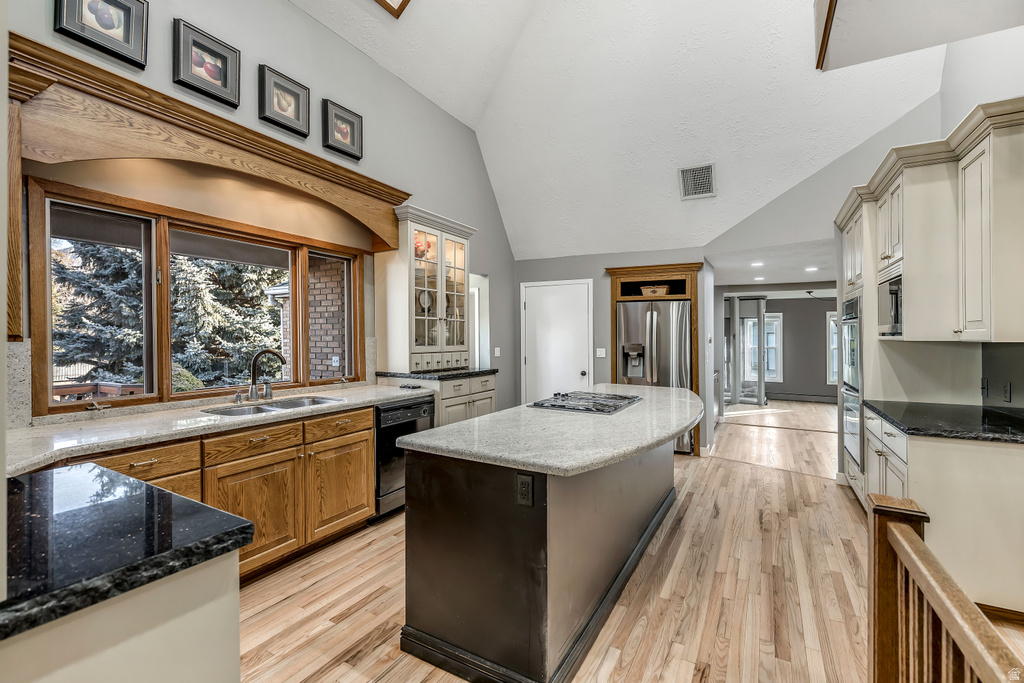 3071 E 7335 S Cottonwood Heights, UT 84121