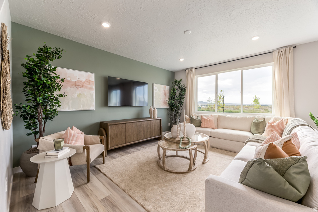 1933 N WHITE GEM LN #3164 Saratoga Springs, UT 84045