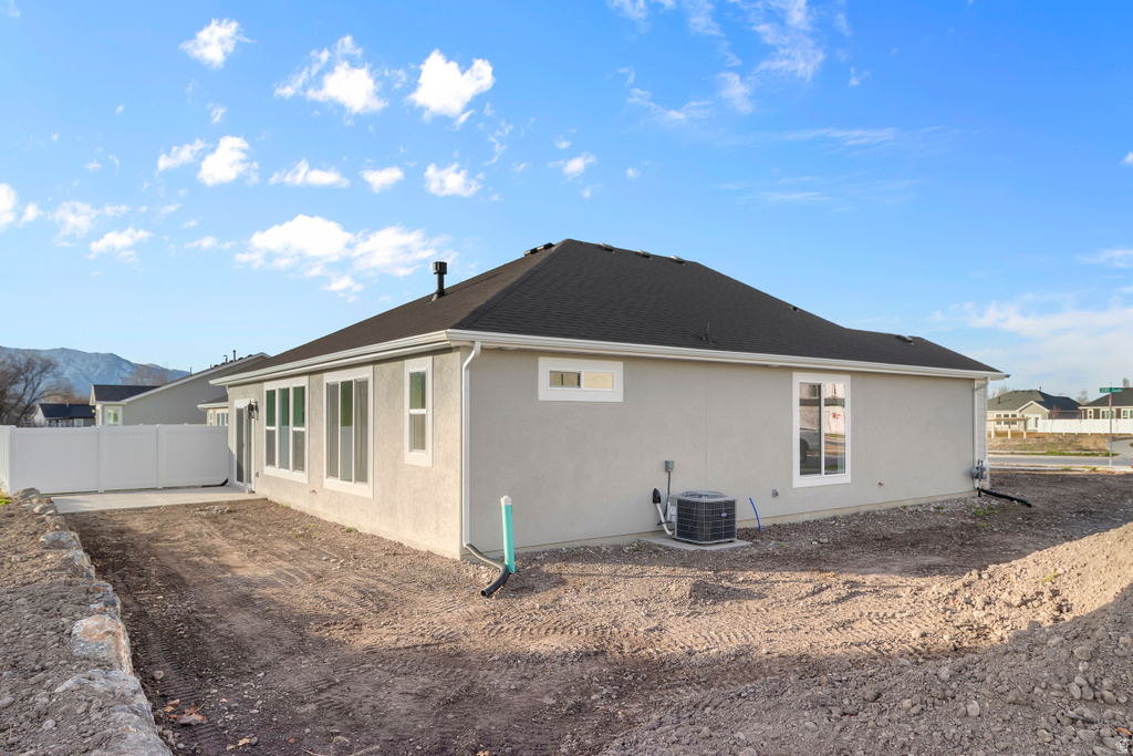 644 N 600 W Tremonton, UT 84337