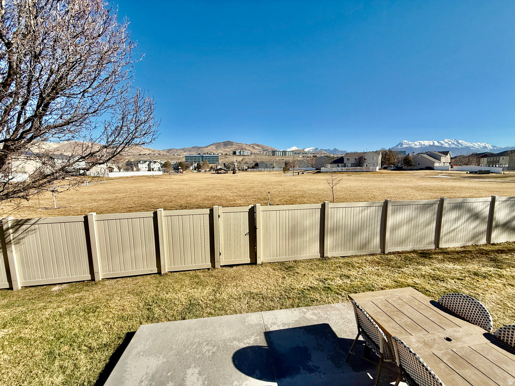 3856 N NEWLAND LOOP Lehi, UT 84043