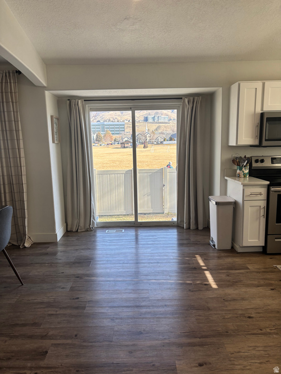 3856 N NEWLAND LOOP Lehi, UT 84043