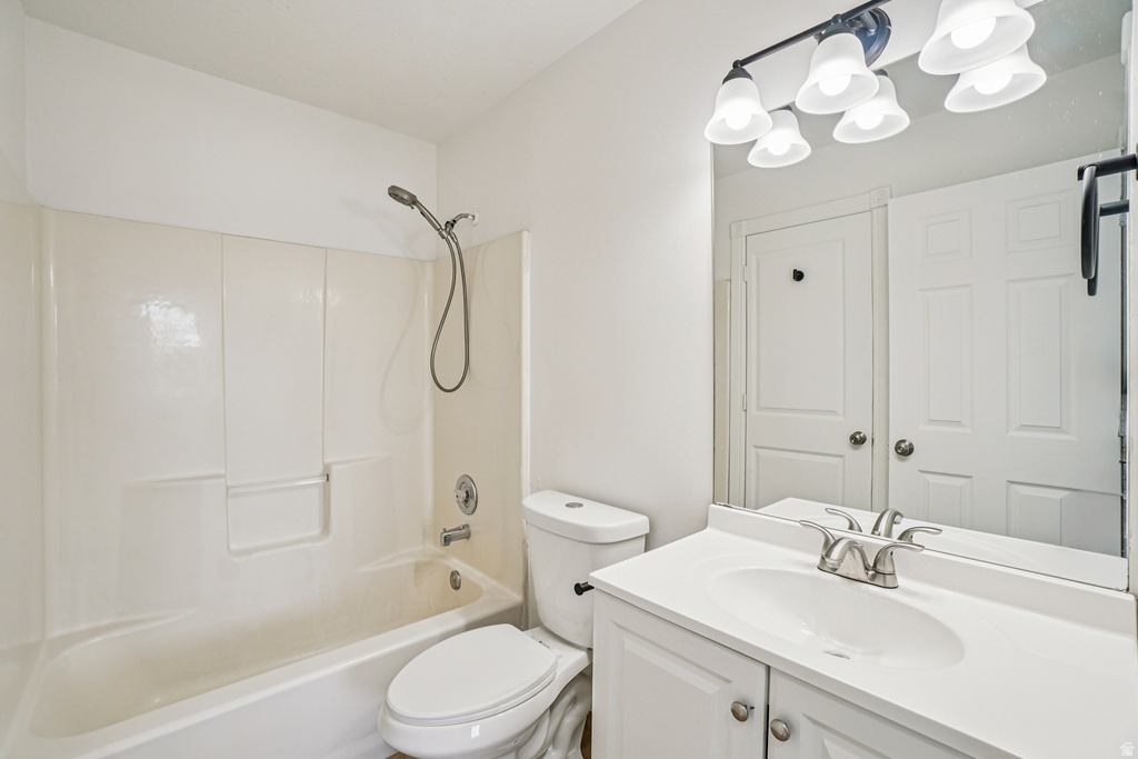 47 S 3RD ST Tooele, UT 84074