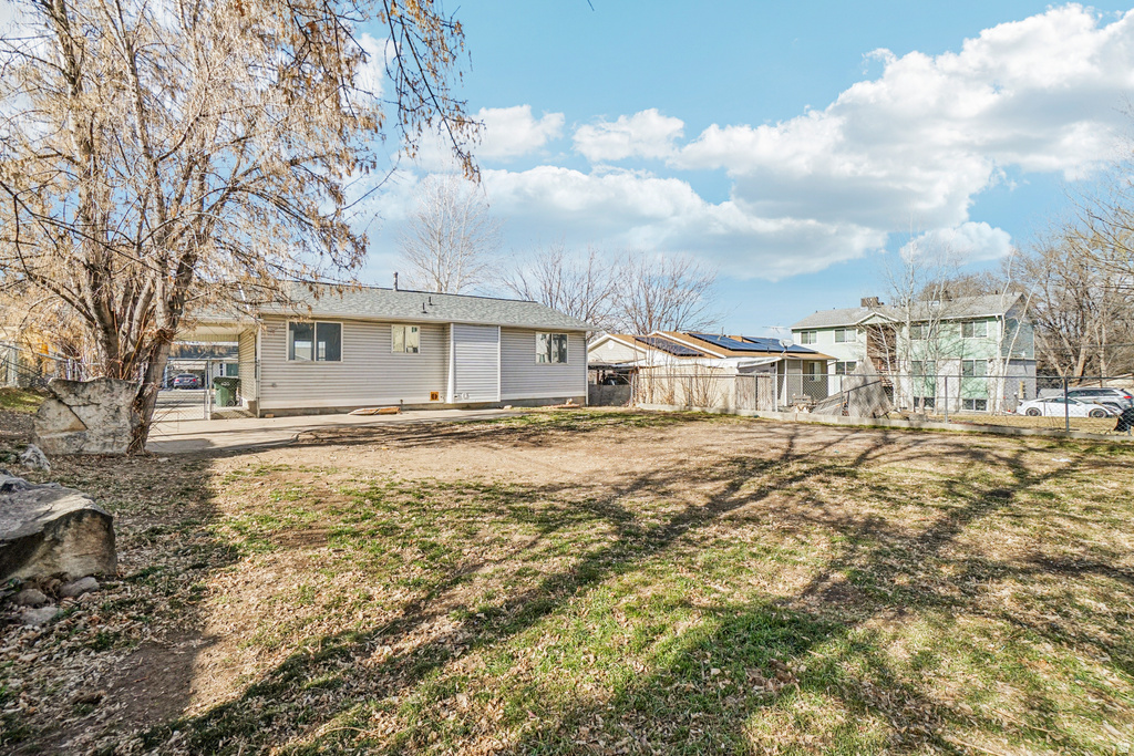 47 S 3RD ST Tooele, UT 84074