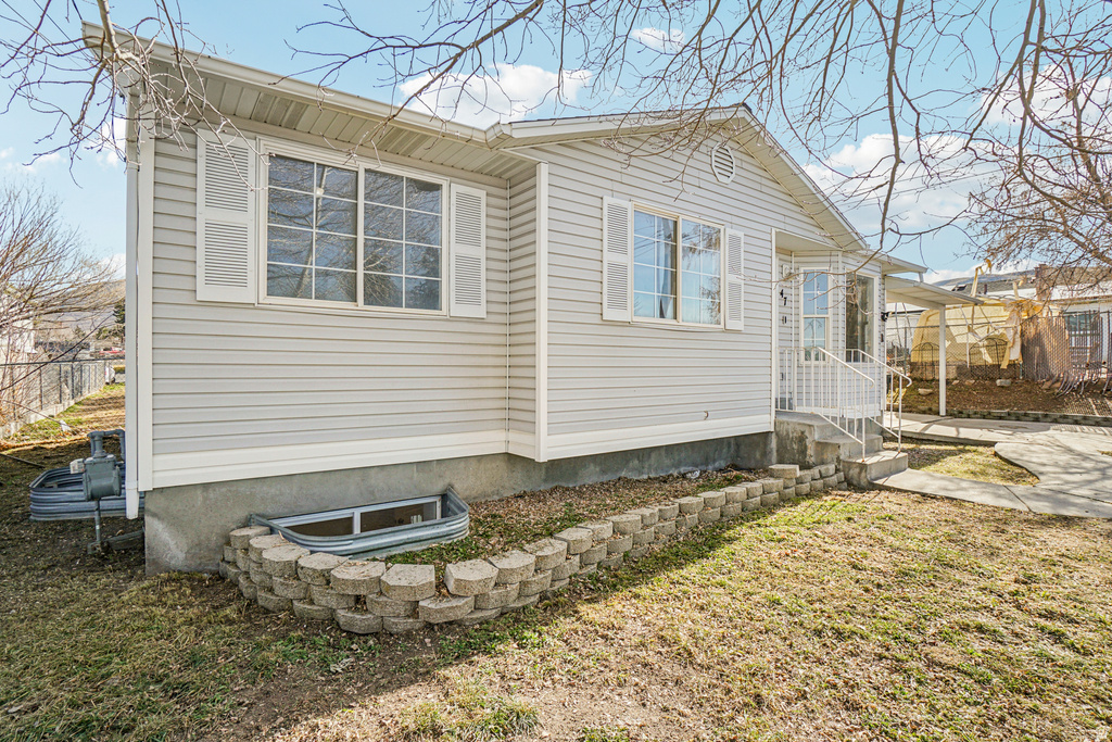 47 S 3RD ST Tooele, UT 84074