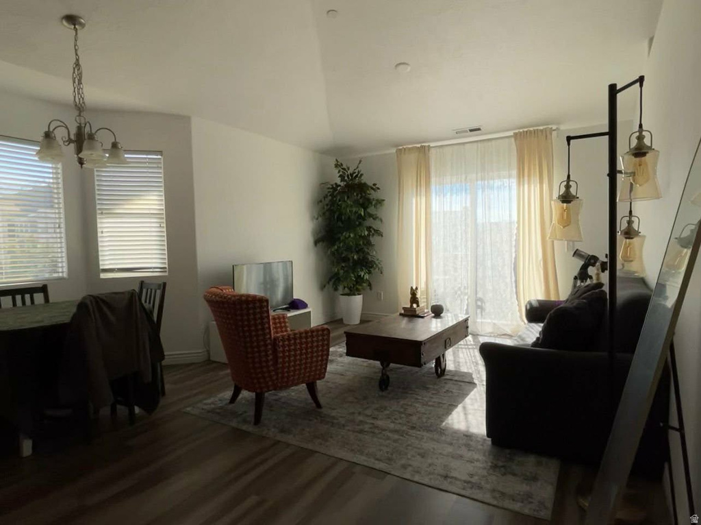 90 E RESACA DR #C11 Sandy, UT 84070