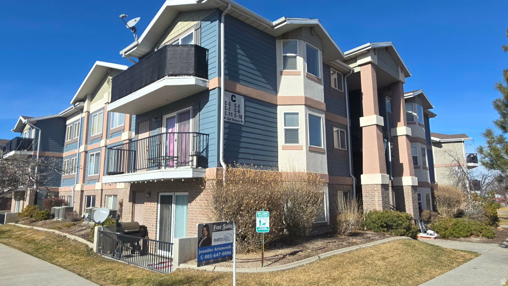 90 E RESACA DR #C11 Sandy, UT 84070