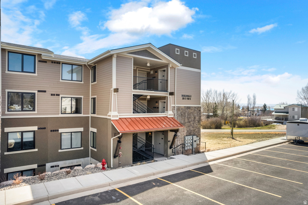 35 E 150 S #E202 Garden City, UT 84028