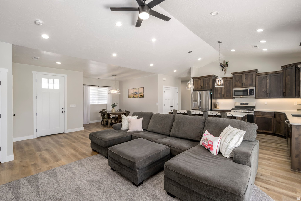 453 N 300 W Enterprise, UT 84725