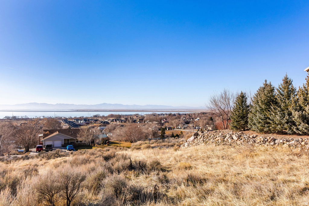 405 S 200 E Willard, UT 84340