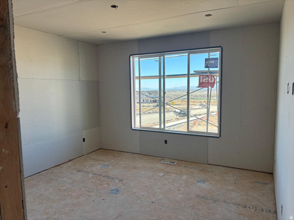 33 E 1690 S #112 Salem, UT 84653